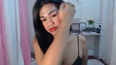 Melon online show from January 26, 2025, 7:52 pm