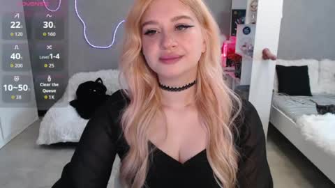 Snapshot of sweet_nicole_333 chatting on July 31, 2026, 9:52 am sweet_nicole_333 online show from July 31, 2026, 9:52 am