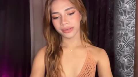 sweet_nikki03 online show from February 5, 2026, 7:07 pm