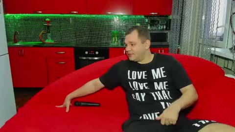 Snapshot of sweet_olga_and_dmitriy chatting on May 5, 2026, 6:21 am Olga and Dmitriy online show from May 5, 2026, 6:21 am