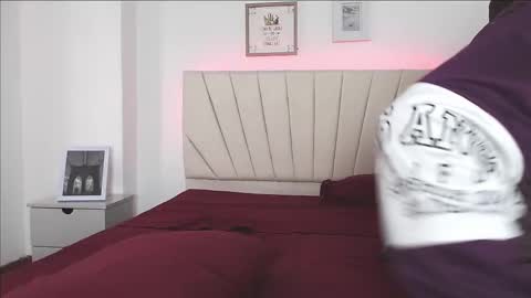 sweet_paradisex5 online show from November 18, 2025, 11:25 am