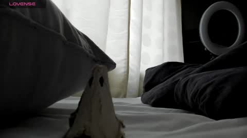 kira online show from April 26, 2026, 2:26 pm