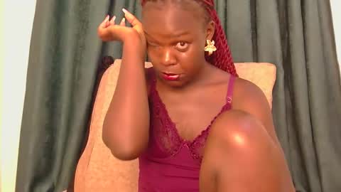 sweet peachy online show from March 17, 2026, 11:52 pm