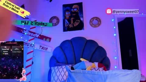 Snapshot of sweet_penny_ chatting on December 13, 2024, 11:06 pm Penny online show from December 13, 2024, 11:06 pm