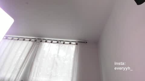 Snapshot of sweet_poetry chatting on May 29, 2026, 9:13 pm Ev online show from May 29, 2026, 9:13 pm