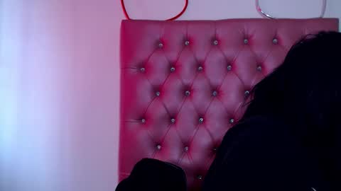 sweet_poison_666 online show from November 28, 2025, 5:04 pm