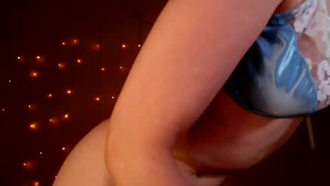 Sweet Rosely online show from June 15, 2026, 2:36 am