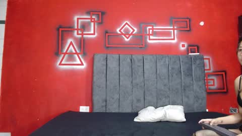 sweet_sofi20 online show from February 8, 2026, 1:36 pm