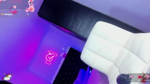 sweet_stacie online show from June 27, 2026, 2:23 pm