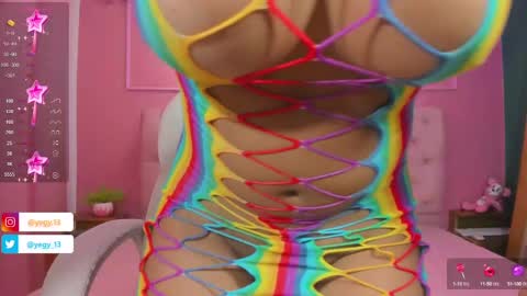 Yeileen online show from December 30, 2024, 8:04 pm