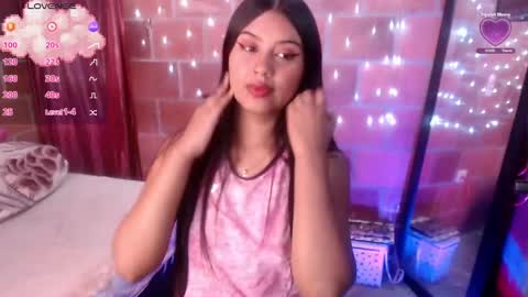 Snapshot of sweet_susy999 chatting on February 11, 2025, 9:14 pm susy 222 online show from February 11, 2025, 9:14 pm