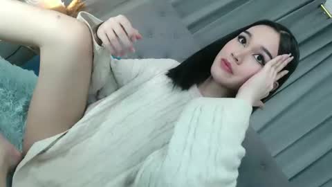 sweet_tatiana28 online show from March 8, 2026, 12:31 pm