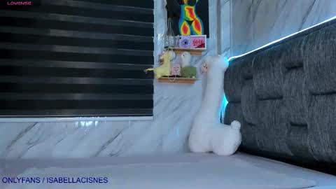 Isabella online show from March 7, 2025, 2:25 am