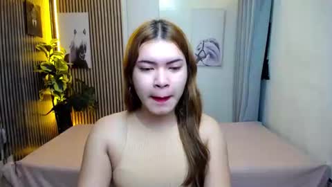 sweet_trexie online show from November 24, 2025, 12:43 am