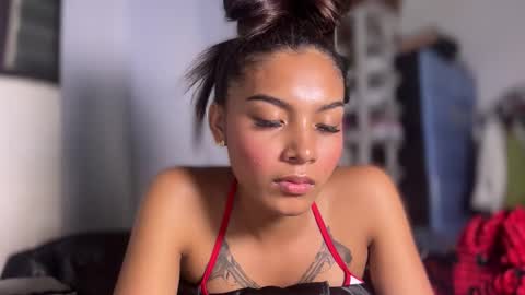 Snapshot of sweet_trishaxx chatting on May 9, 2026, 6:51 am Trisha online show from May 9, 2026, 6:51 am
