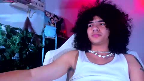 Steven independent model online show from March 1, 2025, 6:03 am