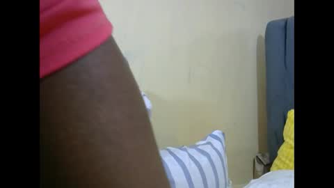 LIANAH online show from March 3, 2026, 5:02 am