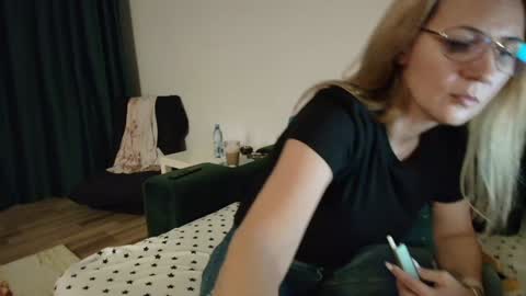 Ania online show from January 28, 2025, 8:58 pm