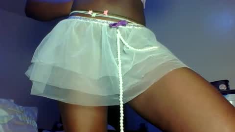 Snapshot of sweetass_02 chatting on May 7, 2026, 8:52 am bianca online show from May 7, 2026, 8:52 am