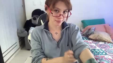 SweetAura0 0  online show from February 28, 2026, 5:14 pm