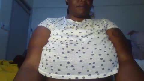 sweetbaby46 online show from September 16, 2025, 7:48 pm