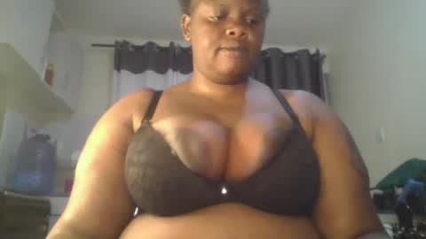 sweetbaby46 online show from October 3, 2025, 2:41 am