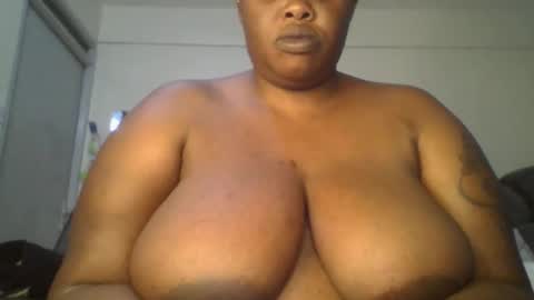 sweetbaby46 online show from October 19, 2025, 3:12 pm