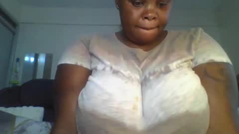 sweetbaby46 online show from May 7, 2026, 8:52 am