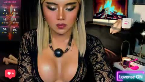Snapshot of sweetbella69xoxo chatting on June 20, 2026, 7:44 am BELLA online show from June 20, 2026, 7:44 am
