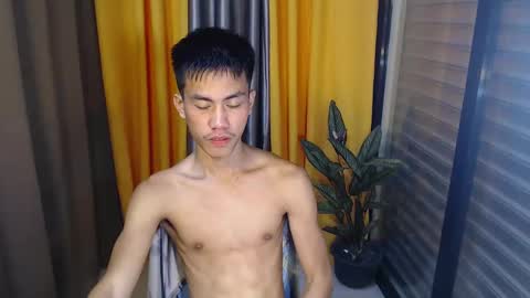 sweetbigcockz online show from February 13, 2025, 5:22 pm