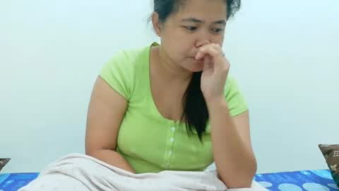 sweetbigtits_maria online show from October 23, 2025, 12:10 am