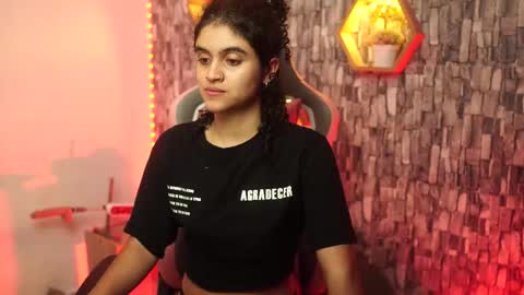 Salom independent model online show from January 16, 2026, 4:49 am