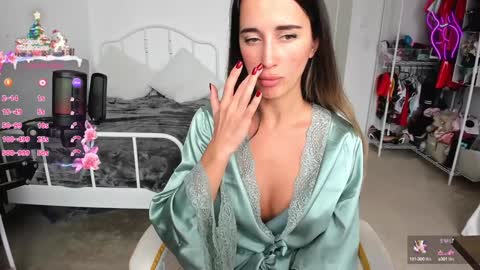 Anna online show from January 17, 2025, 6:02 pm