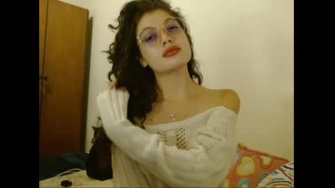 Snapshot of sweetcalm_ chatting on May 10, 2026, 6:29 am sweetcalm_ online show from May 10, 2026, 6:29 am