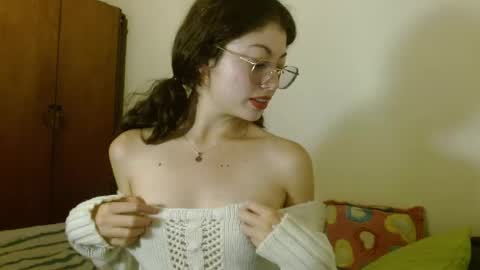 Snapshot of sweetcalm_ chatting on May 30, 2026, 4:31 am sweetcalm_ online show from May 30, 2026, 4:31 am