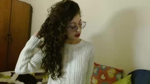 Snapshot of sweetcalm_ chatting on June 1, 2026, 4:03 am sweetcalm_ online show from June 1, 2026, 4:03 am