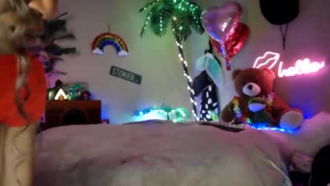 Jillian online show from February 25, 2026, 8:24 am