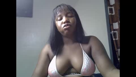 sweetcoochiex online show from November 8, 2025, 6:40 pm