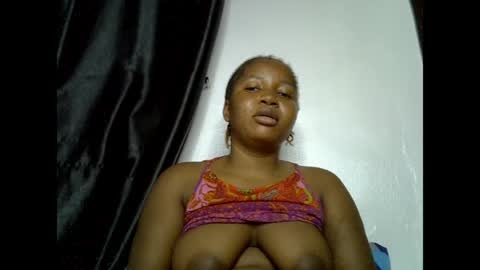 sweetcoochiex online show from May 5, 2026, 10:18 pm