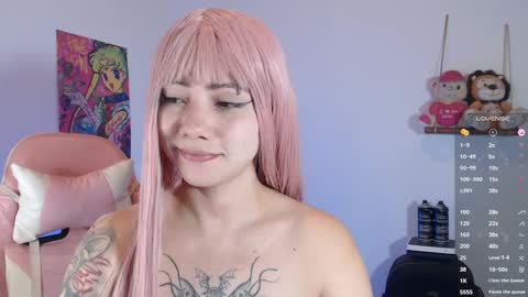       Independent model online show from January 23, 2025, 12:35 am