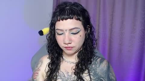 Snapshot of sweetcrime chatting on May 28, 2026, 4:32 am Independent model online show from May 28, 2026, 4:32 am
