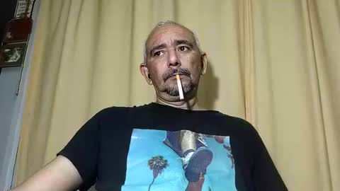 sweetcuervo independent model online show from April 20, 2026, 3:42 am
