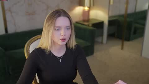 Amelia online show from September 24, 2025, 6:50 am