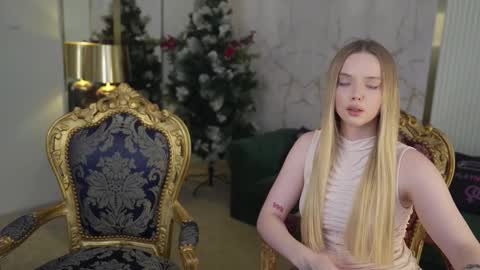 Amelia online show from December 18, 2025, 11:38 am