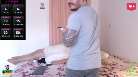 Snapshot of sweetdesires_ chatting on July 14, 2026, 3:07 pm online show from July 14, 2026, 3:07 pm