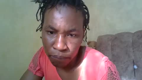 sweetdiva2012 online show from February 26, 2025, 5:31 am