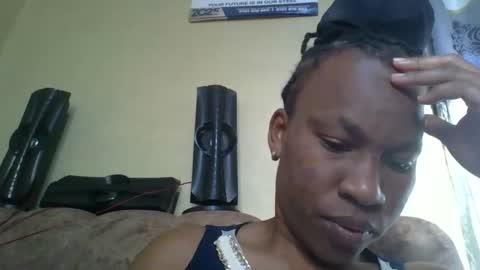 sweetdiva2012 online show from January 7, 2026, 4:37 am