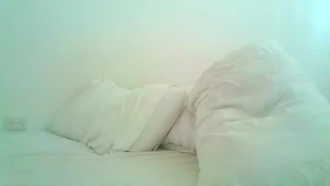 Sweet Doll online show from April 20, 2026, 11:24 am