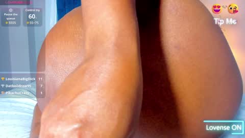 Mia online show from February 6, 2025, 3:41 pm