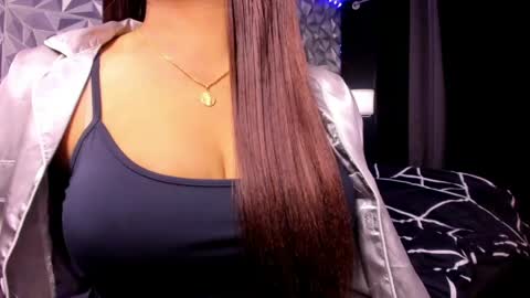sweetest_one4 online show from May 21, 2026, 6:15 pm